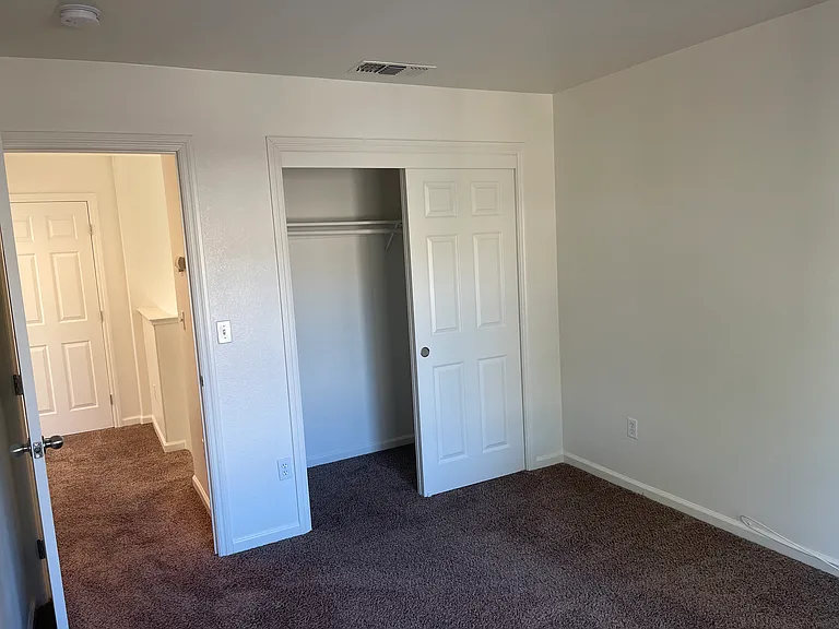 1655 Bloomfield Ln #14 — Photo 8