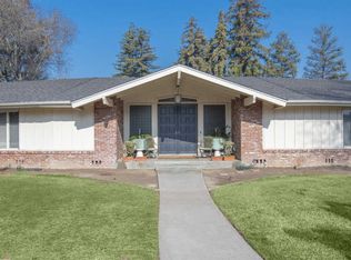 598 E Chevy Chase Dr, Tulare, CA 93274