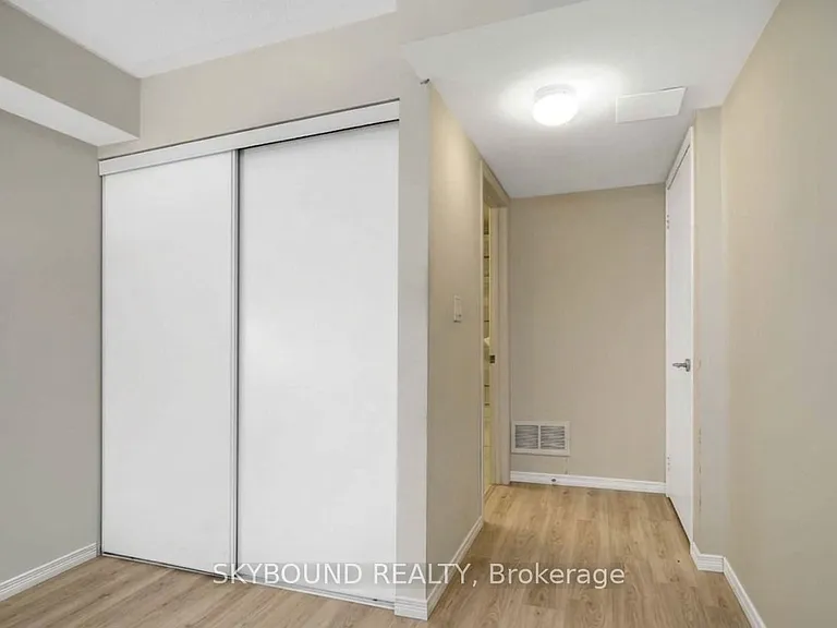 35 Sunrise Dr — Photo 15