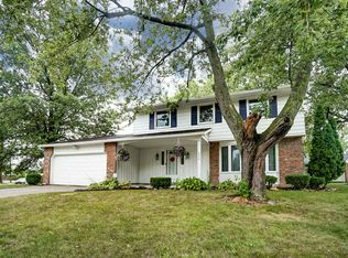 6328 Mapledowns Dr, Fort Wayne, IN 46835