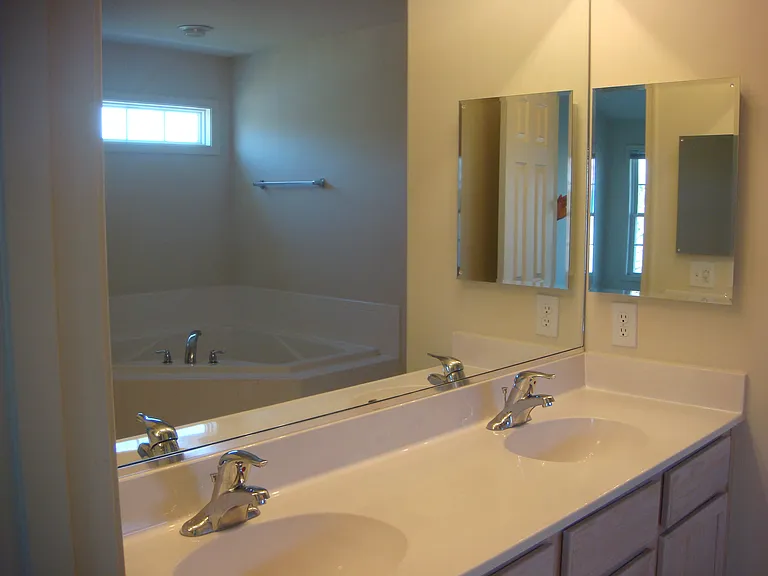 183 Creek Curve Dr — Photo 4