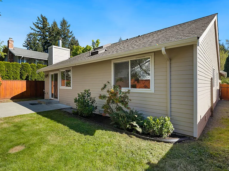 13020 NE 108th St — Photo 26