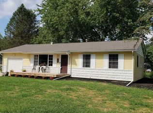 2256 Saint Joseph Ln, Valparaiso, IN 46385