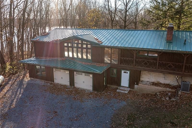 5 Patricia Cir, Transfer, PA 16154 Zillow