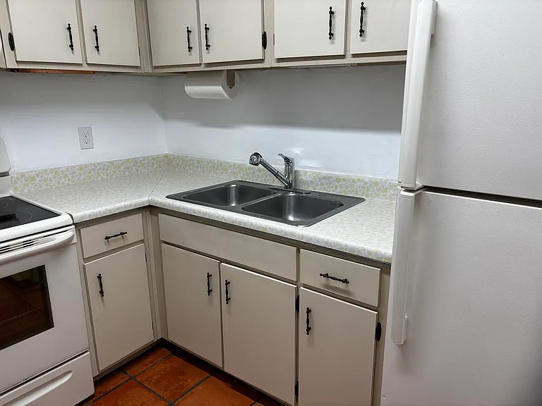 2250 Ocean Shore Blvd #105 — Photo 9