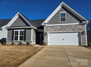 8356 Acadia Pkwy, Sherrills Ford, NC 28673