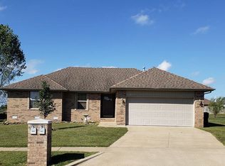 3617 N 30th St, Ozark, MO 65721