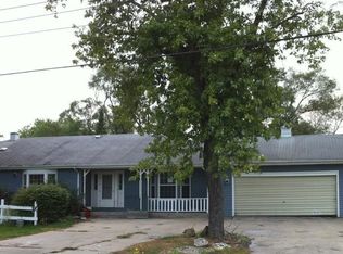 11S474 Hill Rd, Lemont, IL 60439