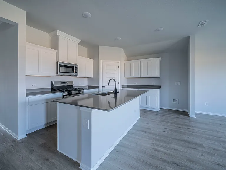 516 Ridgewood Dr — Photo 9