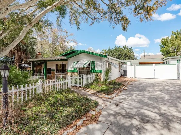 1115 Pennsylvania Ave, Palm Harbor, FL 34683