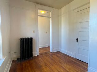 511 Franklin St, Waukegan, IL 60085