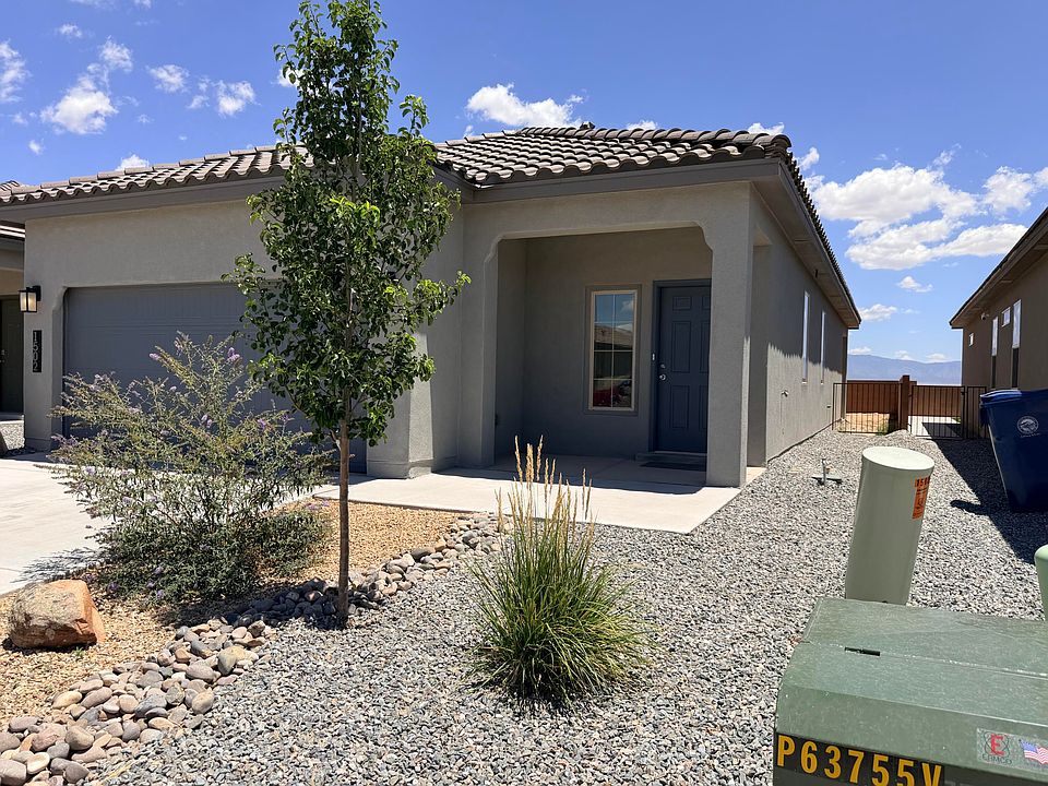1st image of 1502 Calle Oeste NW