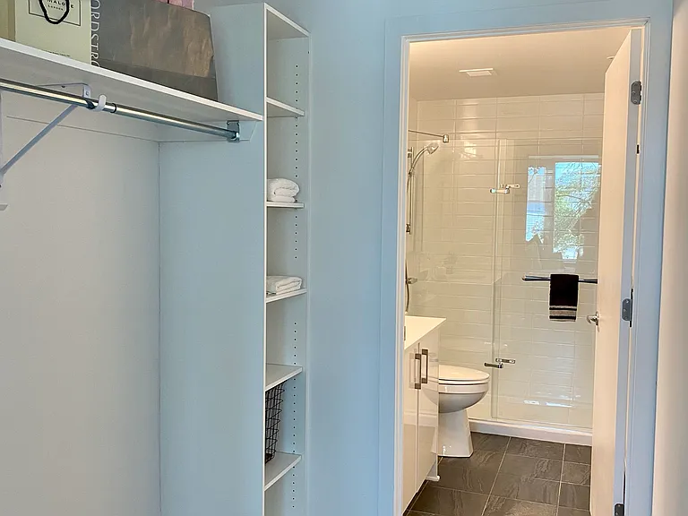 175 Carruthers Ave — Photo 8