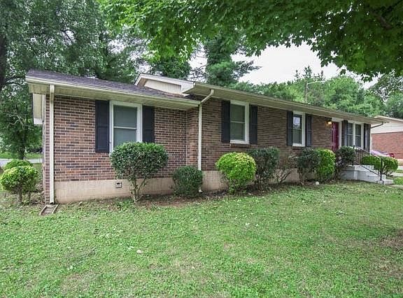 2nd image of 336 Dinwiddie Dr