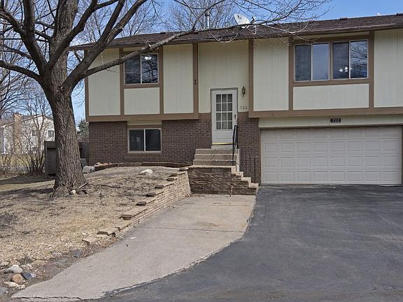 5th image of 722 125th Ln NE