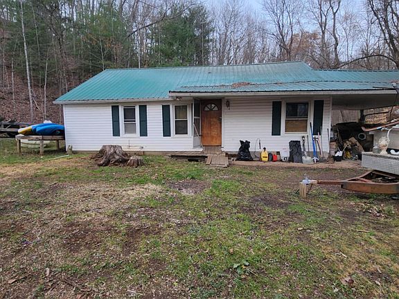 2nd image of 228 Lofty Heights Rd