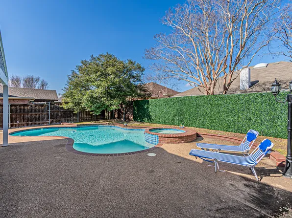 841 Snapdragon Ln, Plano, TX 75075