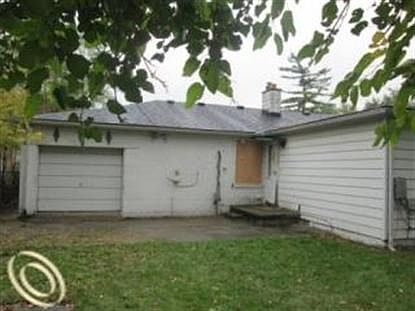 3rd image of 23321 Crossley Ave
