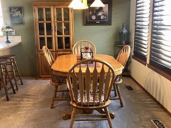 5th image of 2211 S Katy Ct