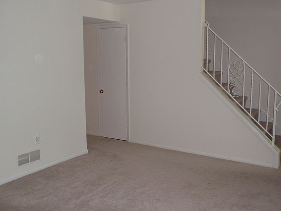 Living Room (view 3)