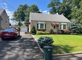 1586 Lambert St, Rahway, NJ 07065