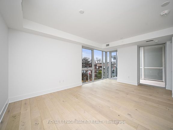 3rd image of 346 Davenport Rd #403