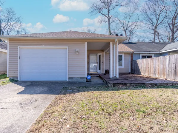 4421 Smokey Lake Dr, Virginia Beach, VA 23462