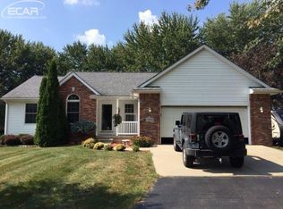 13113 N Linden Rd, Clio, MI 48420