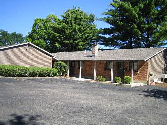 PARKING LOT