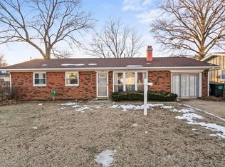 142 Union Hill Rd, Fairview Heights, IL 62208
