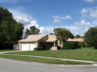 7207 Willow St, Sarasota, FL 34243