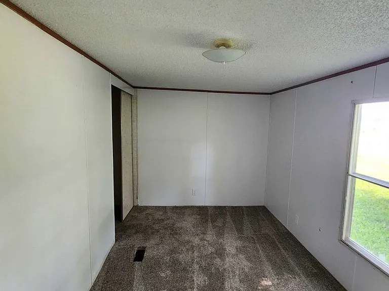 17966 W 810th Rd — Photo 3