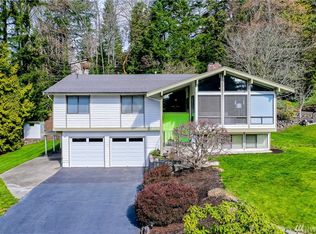 7880 NE Forest Ridge Ln, Bremerton, WA 98311