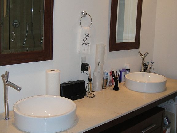 3rd image of 475 Brickell Ave APT 2407