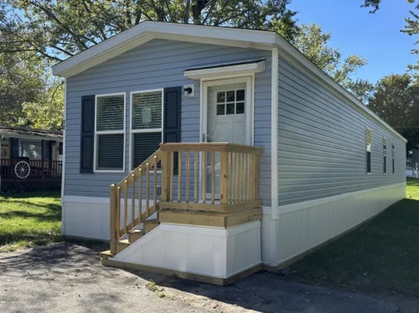 3052 N Gary St #11, New Castle, IN 47362