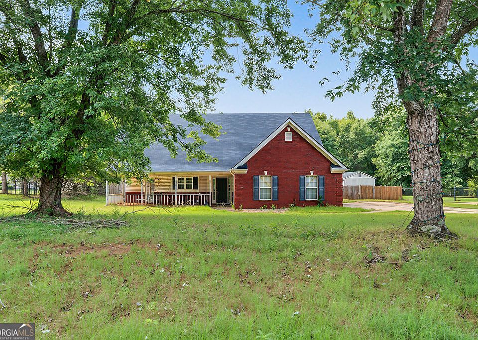 1st image of 105 Stewart Hollow Ln