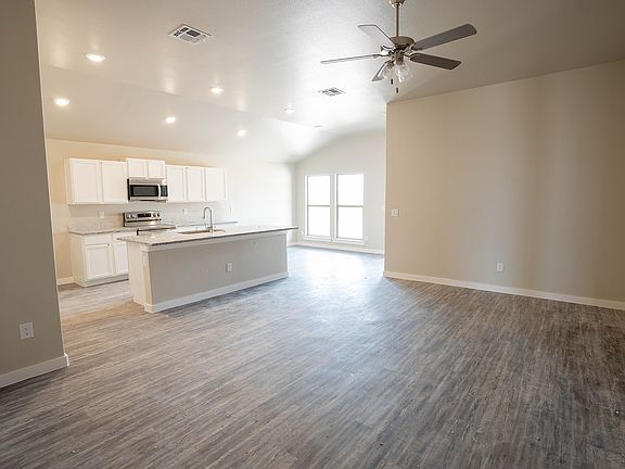 3rd image of 3421 Corpus Ave