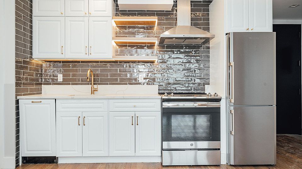 1st image of 115 Stanwix St #1210