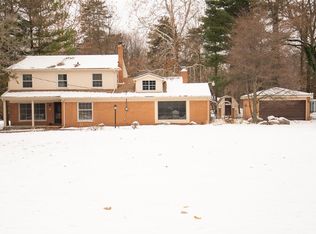 21875 Beech Rd, Southfield, MI 48033