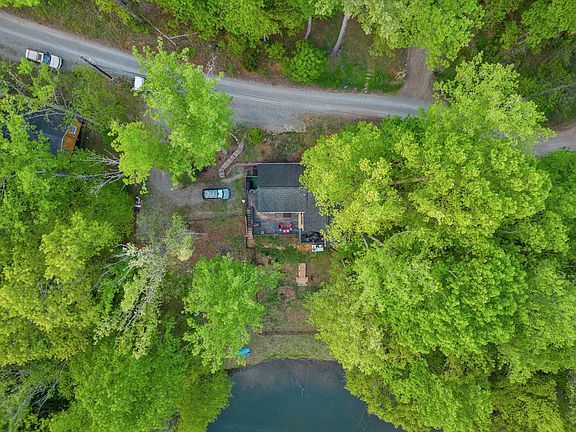 4th image of 276 Melody Lake Dr