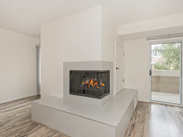 26101 Village Ln #107 — Photo 17