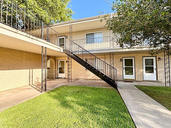 2nd image of 201 S College Rd APT 101
