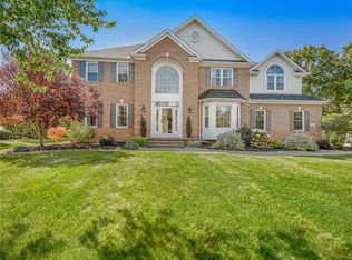 460 Augusta Dr, Akron, OH