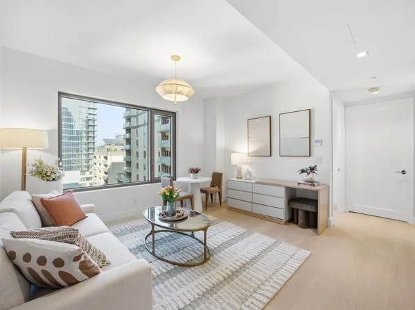 24-01 Queens Plaza North image 1 of 20