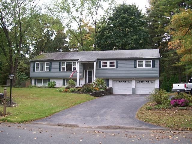 1st image of 6 Southwood Dr