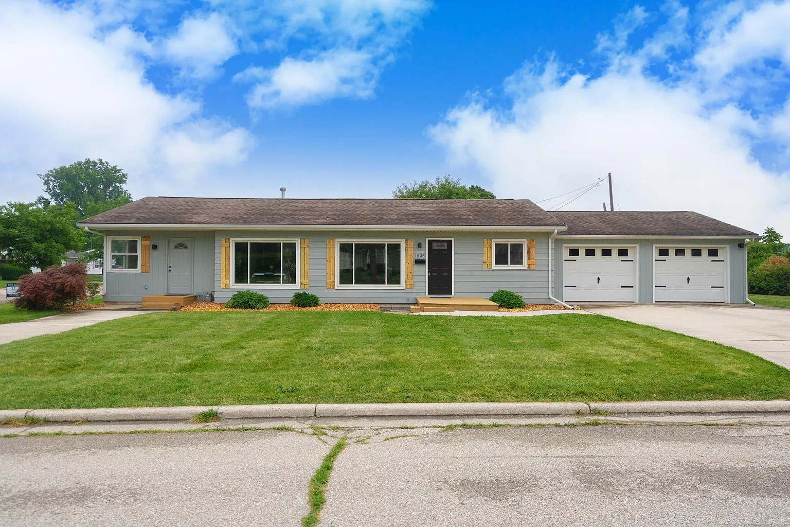 1505 Shrewsbury Ave photo 1