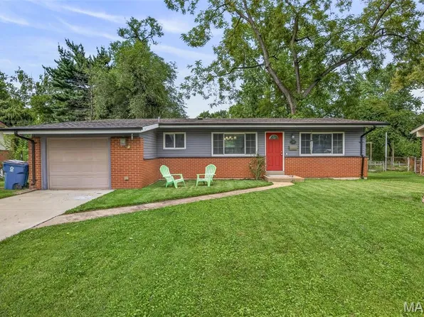2565 Narraganset Dr, Florissant, MO 63033