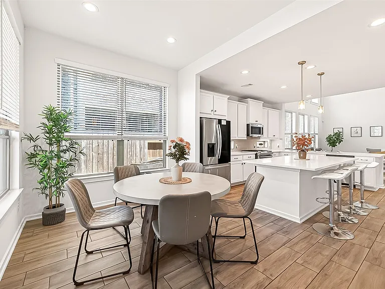 7019 Snow Finch Ln — Photo 9