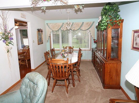 3rd image of 10420 Alta Dr