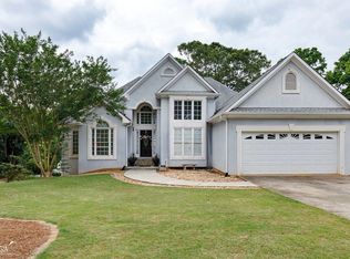 5144 Artesian Spring Dr, Flowery Branch, GA 30542